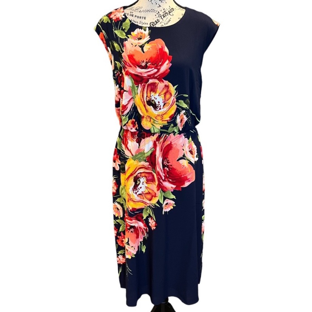 London Style Dress - Picture 4 of 14
